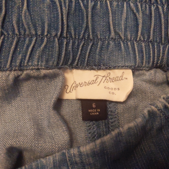 Universal Thread Denim Midi skirt with pockets - Picture 4 of 4